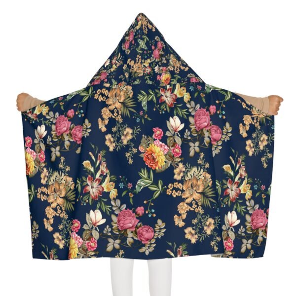 Floral Youth Hooded Towel - Perfect for Bath Time & Pool Fun - Image 4