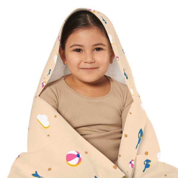 Kids' Fun Beach Hooded Towel with Colorful Pattern - Image 8